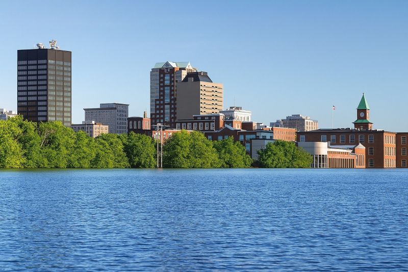 Best Siding Repair pros in Manchester, NH